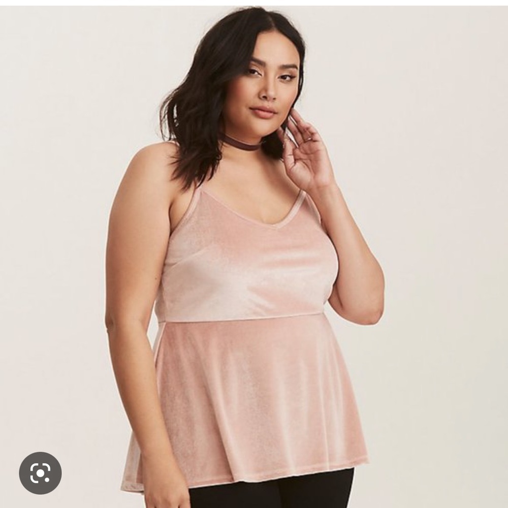 New with tags Torrid blush velvet peplum tank top in size 2